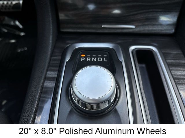 2019 Chrysler 300 Touring photo 22