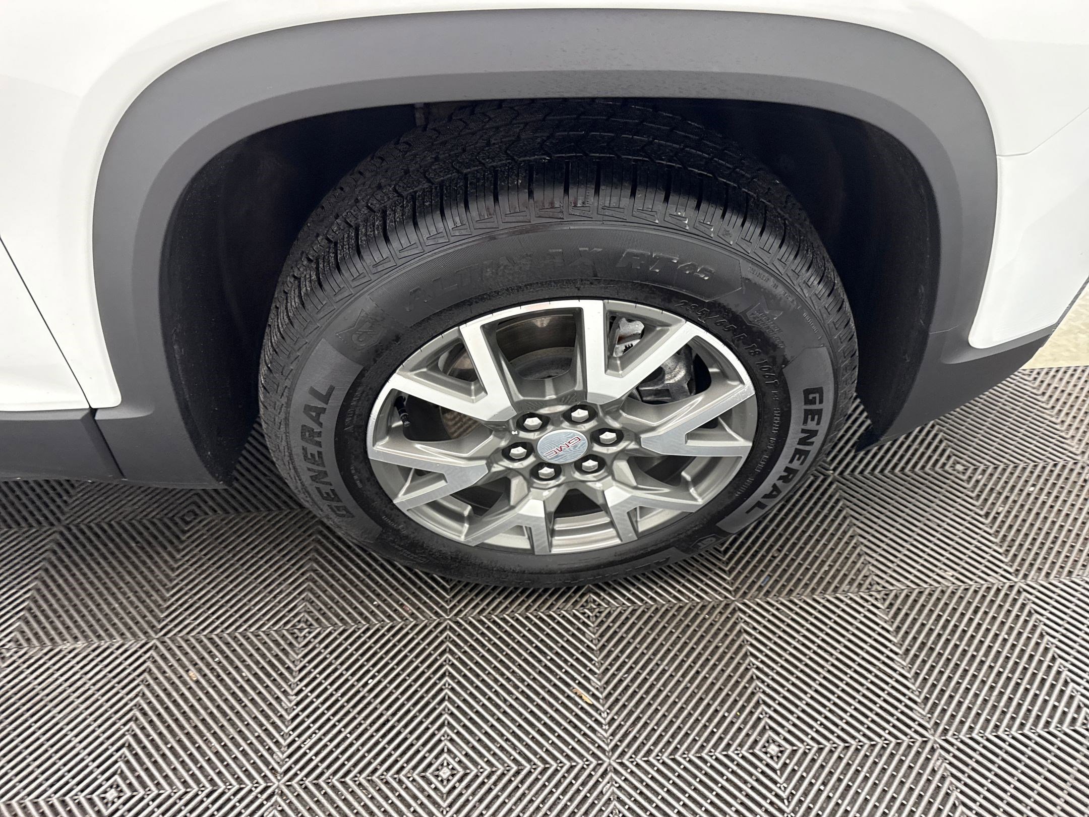 2021 Gmc Acadia SLE photo 23