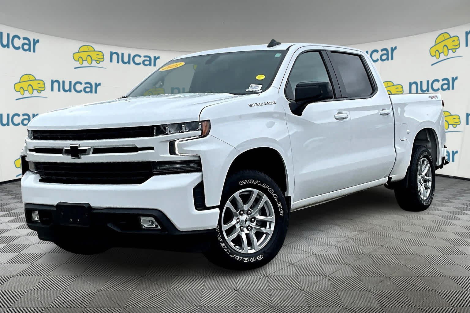 2021 Chevrolet Silverado 1500 RST photo 3