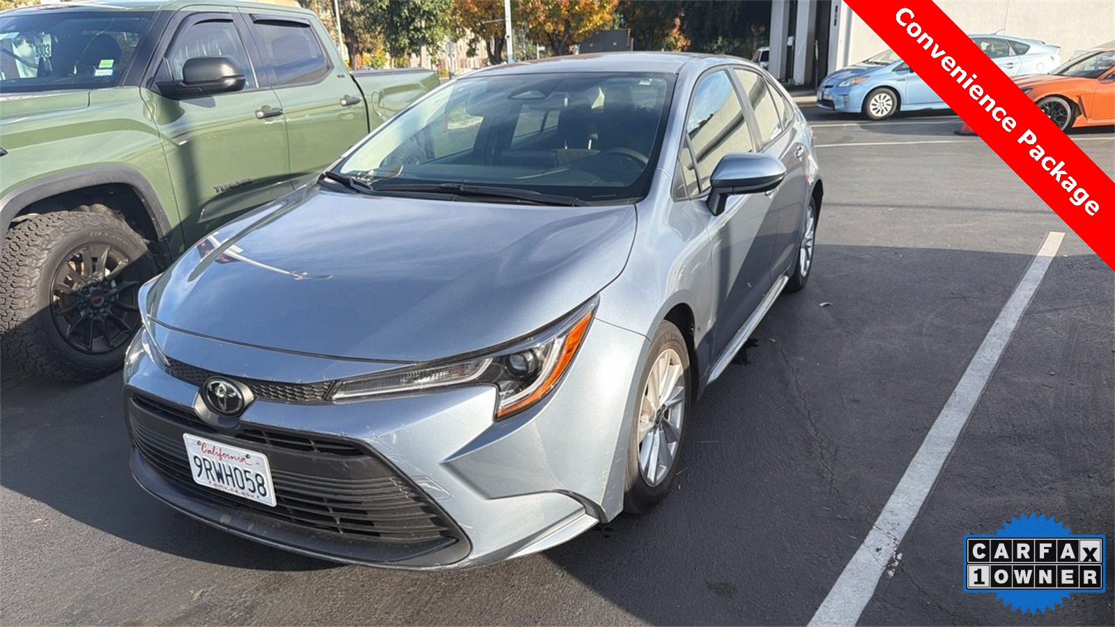 2024 Toyota Corolla LE's photo