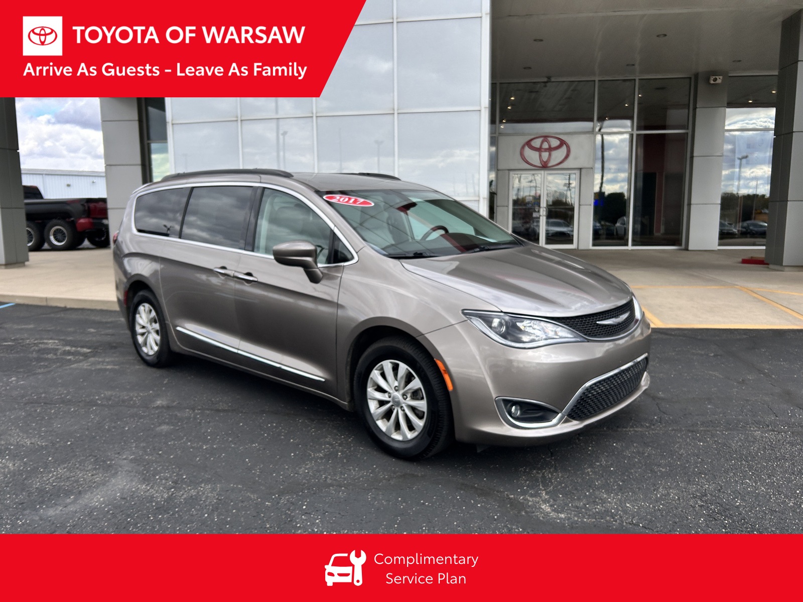 2017 Chrysler Pacifica Touring-L