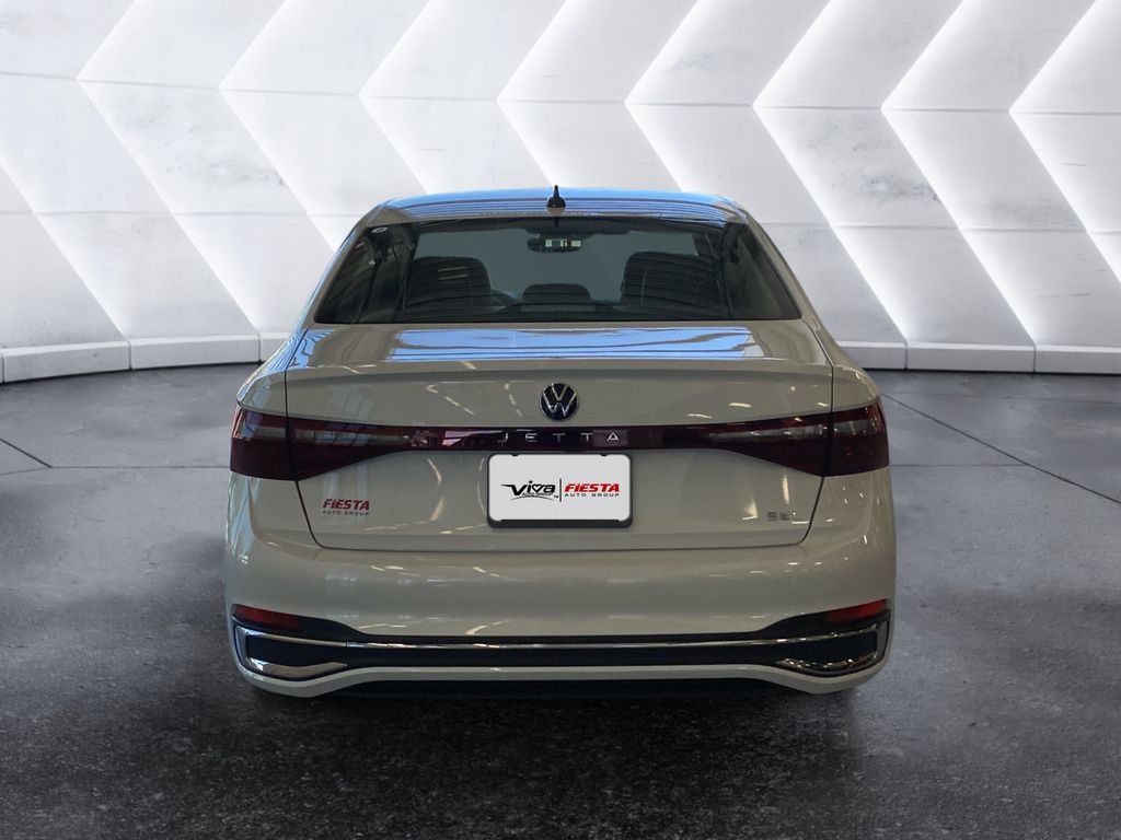 2025 Volkswagen Jetta 1.5T SEL photo 4