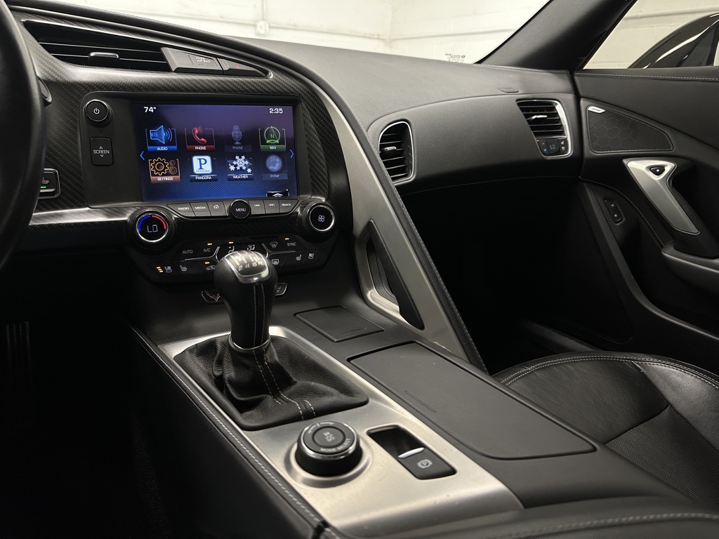 2014 Chevrolet Corvette Stingray Z51 2LT photo 29