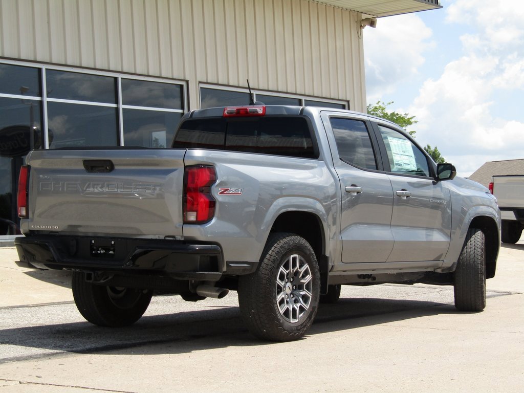 2025 Chevrolet Colorado Z71 photo 3