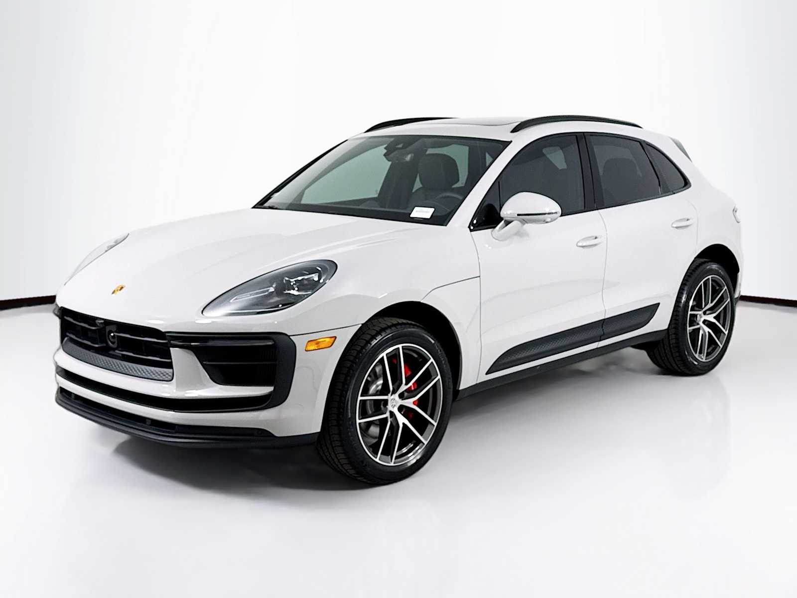 2026 Porsche Macan S