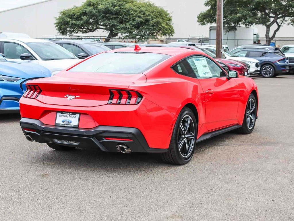 2025 Ford Mustang EcoBoost photo 10