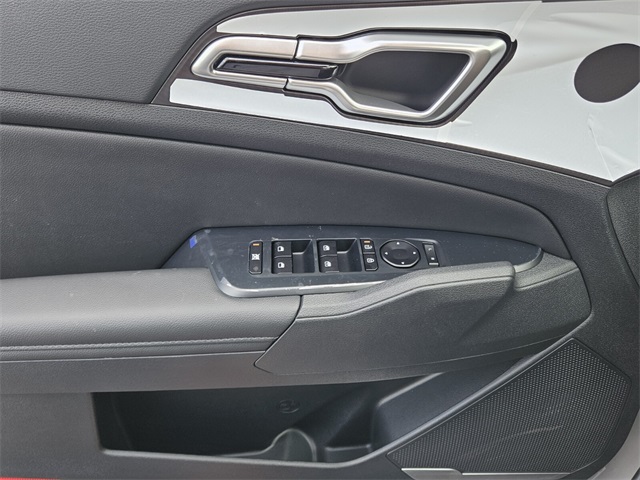 2026 Kia Sportage EX photo 21
