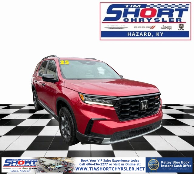 2025 Honda Pilot TrailSport's photo