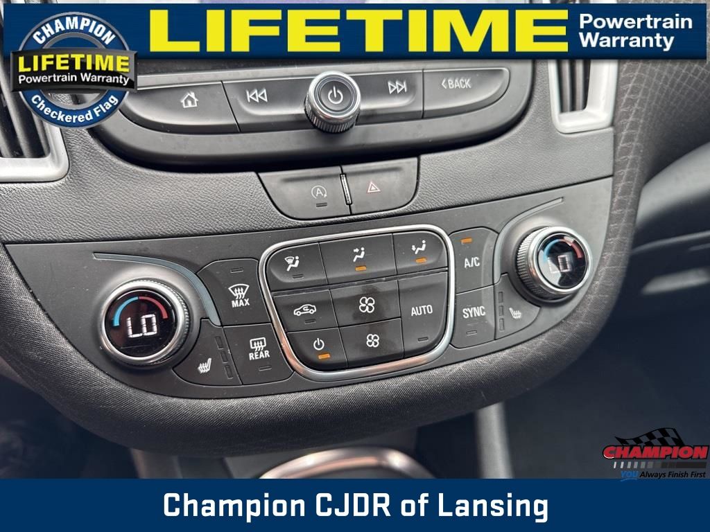 2024 Chevrolet Malibu 1LT photo 12