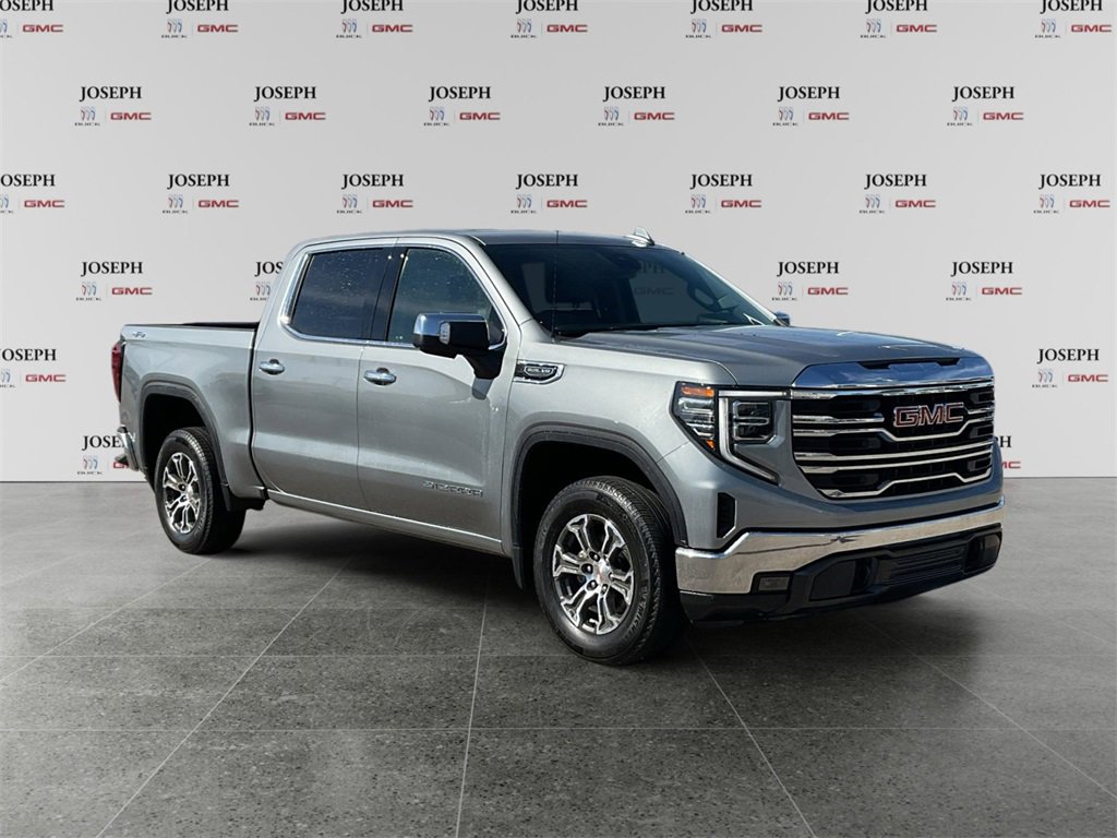 2025 GMC Sierra 1500 SLT's photo