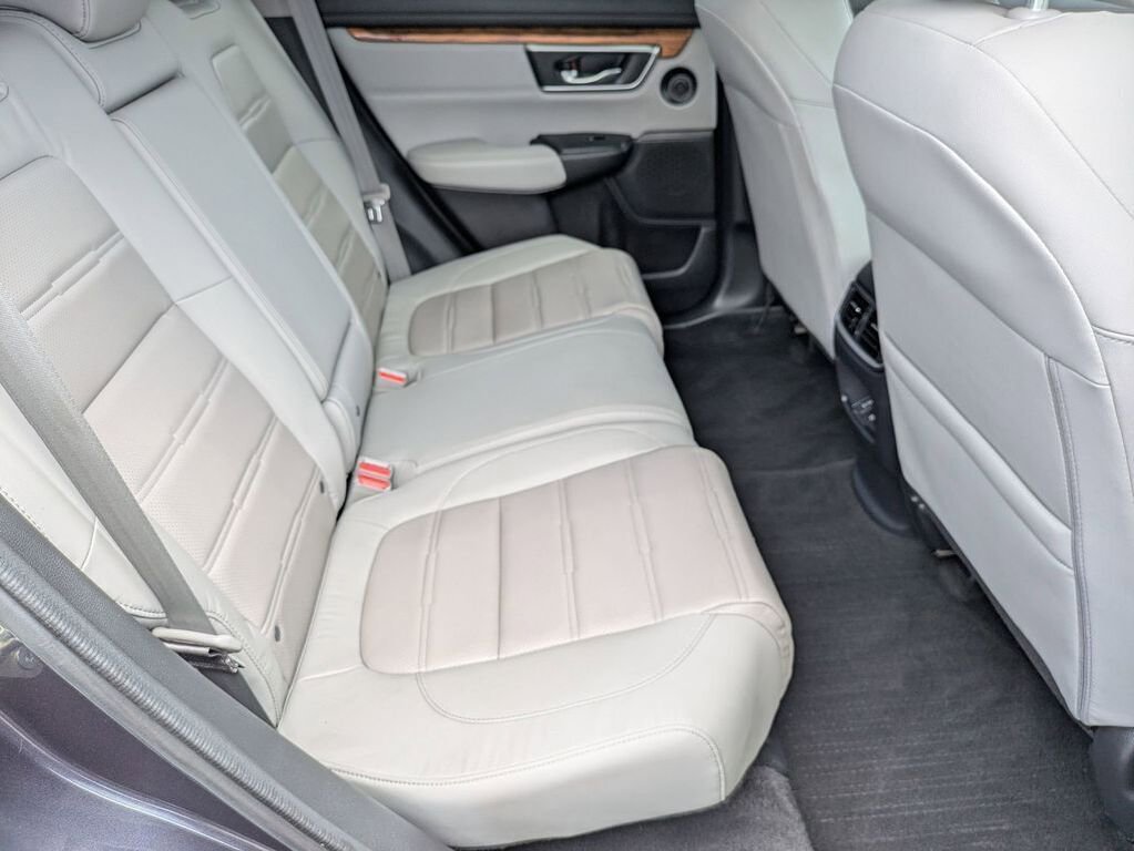 2019 Honda CR-V Touring photo 26