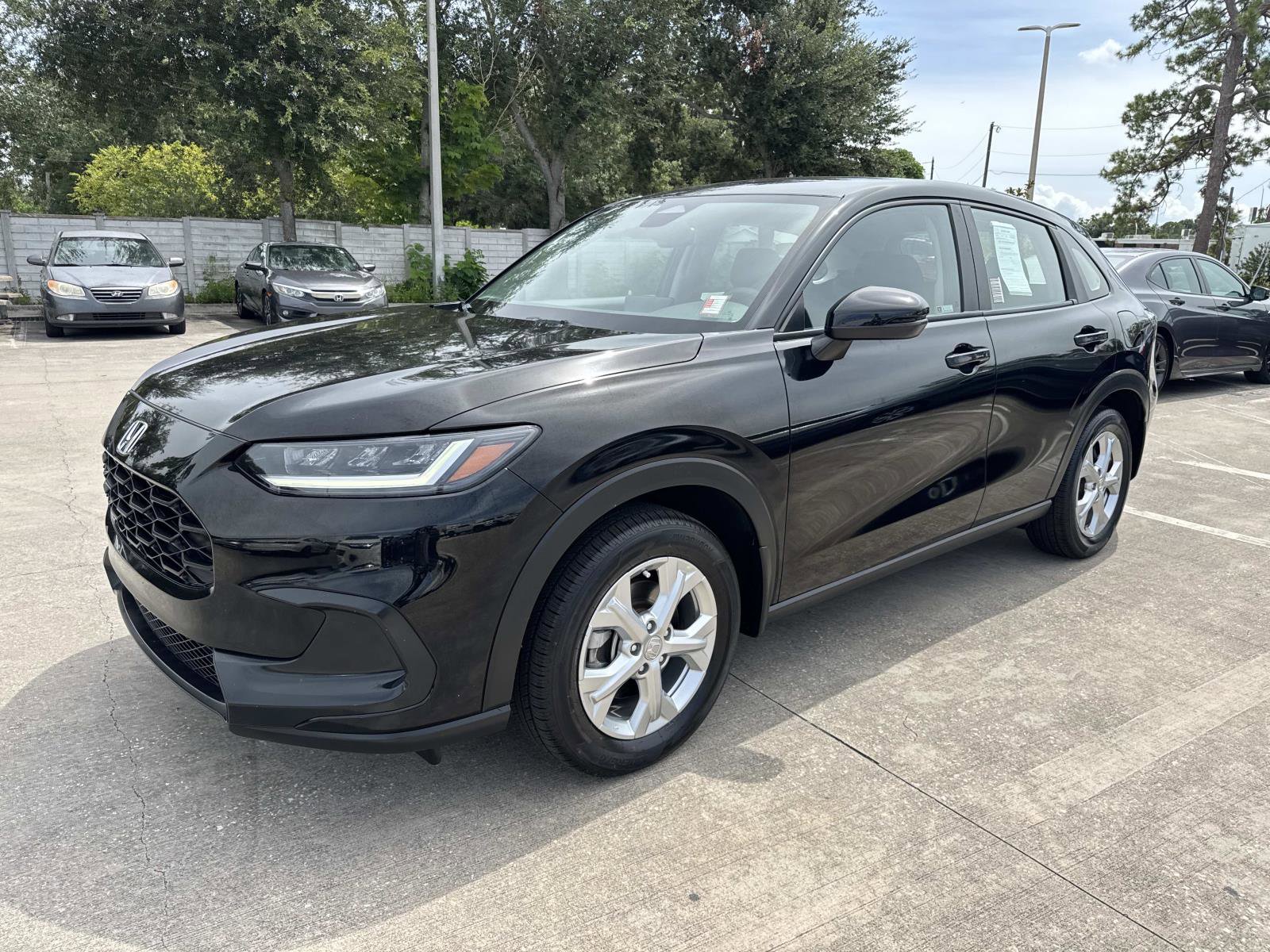 2023 Honda HR-V LX photo 7