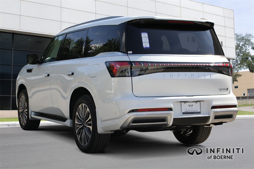 2026 Infiniti QX80 Luxe photo 3