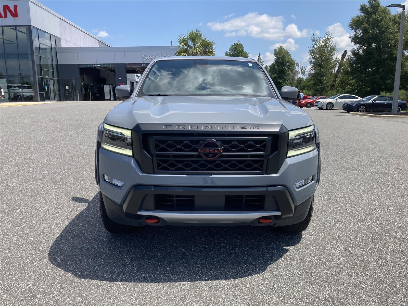 2023 Nissan Frontier PRO-X photo 3