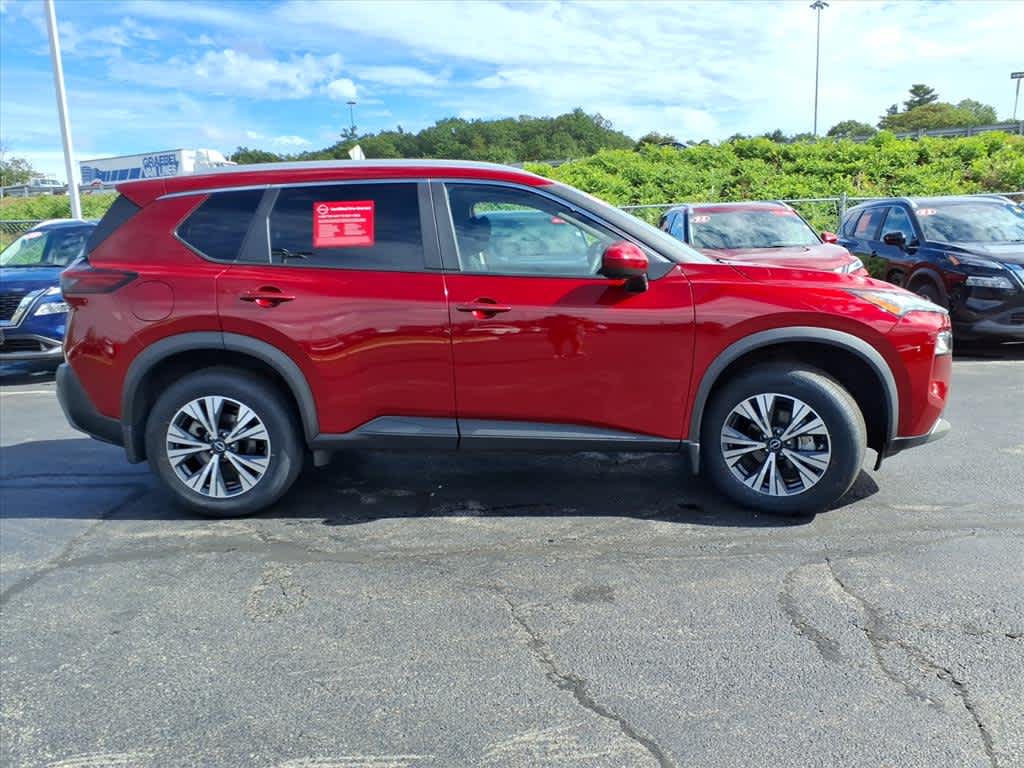 2023 Nissan Rogue SV photo 4