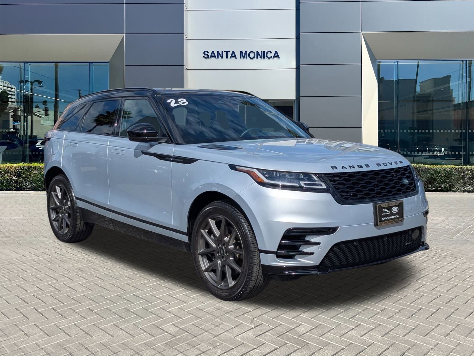 2023 Land Rover Range Rover Velar R-Dynamic S photo 2