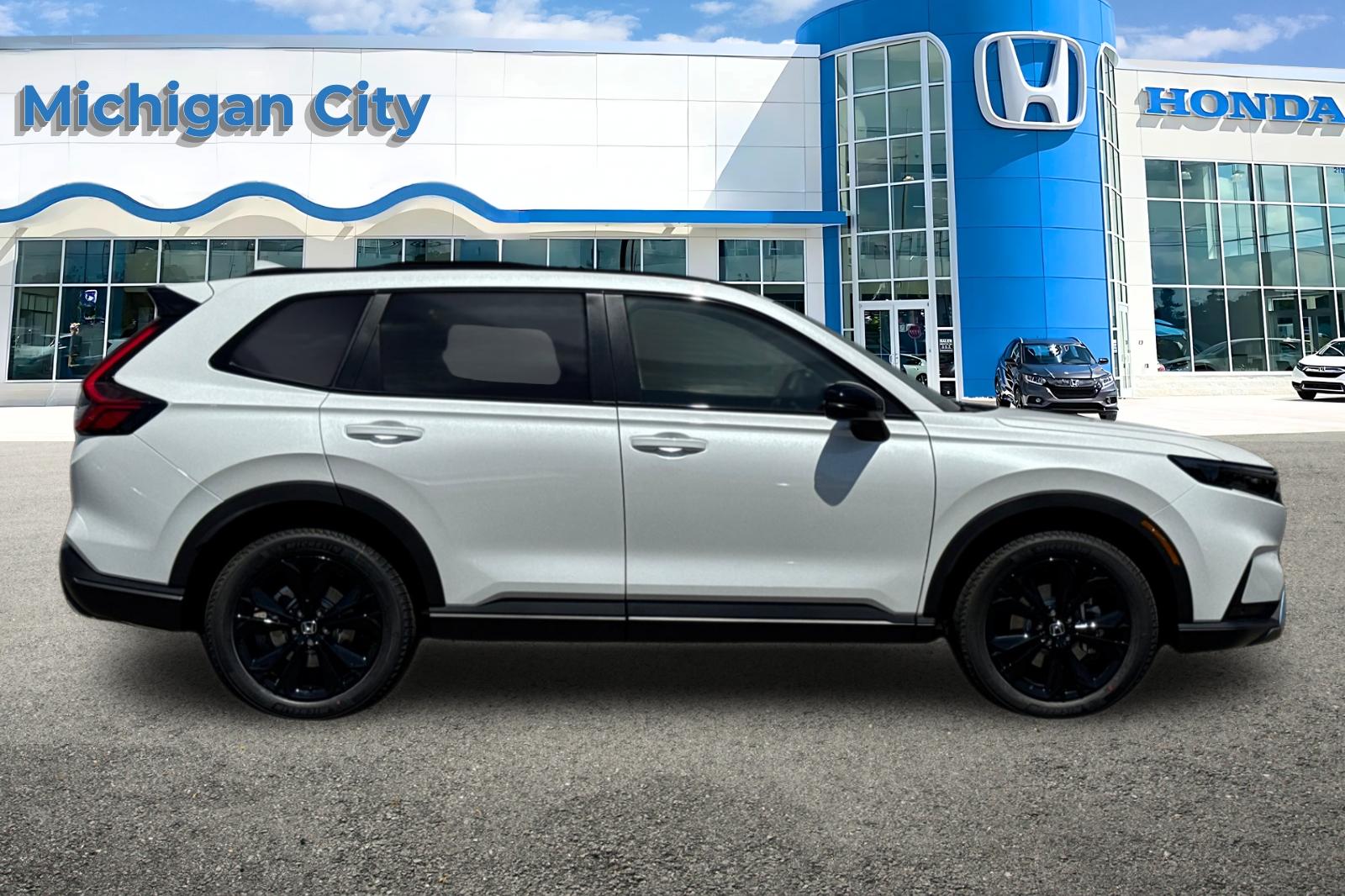 2026 Honda CR-V Sport Touring Hybrid photo 3