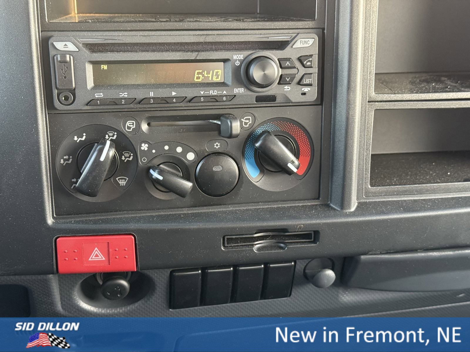 2025 Chevrolet Silverado photo 3