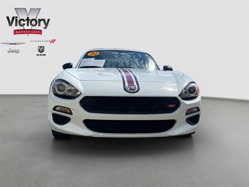 2020 Fiat 124 Spider Classica photo 2