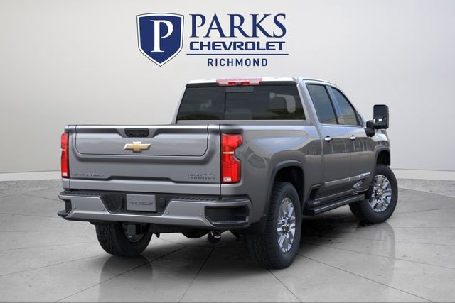 2026 Chevrolet Silverado High Country photo 4