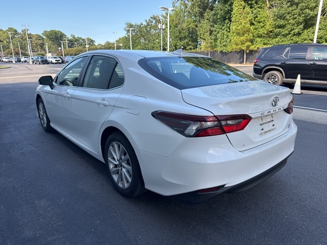 2023 Toyota Camry LE photo 4