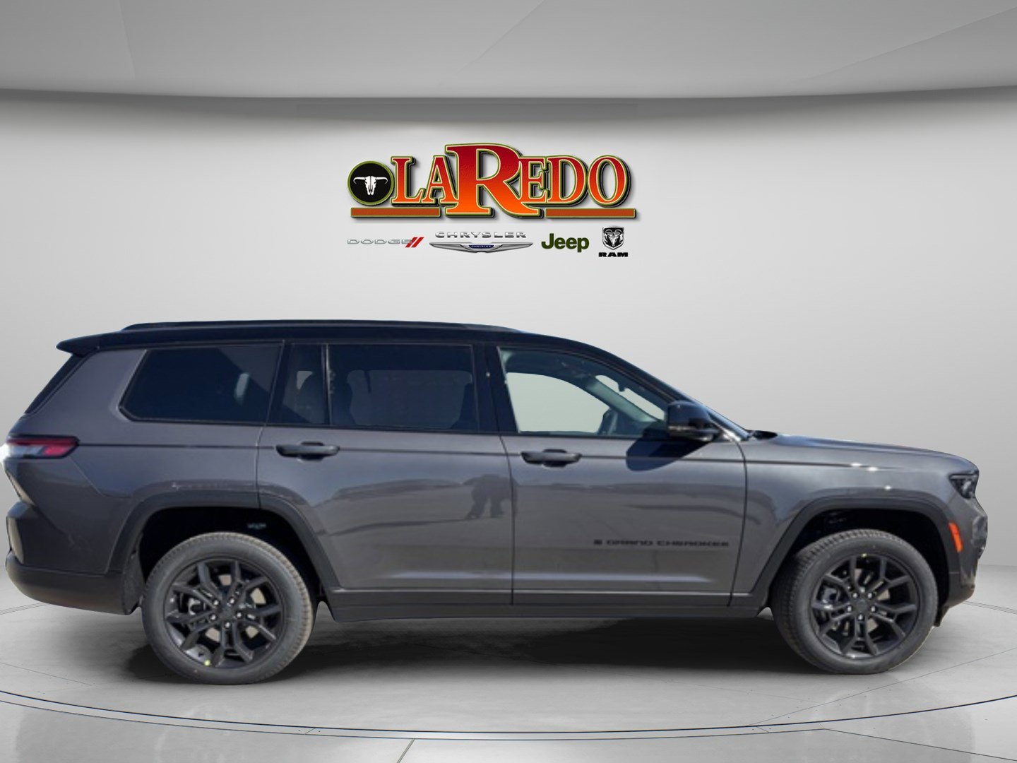 2025 Jeep Grand Cherokee Limited photo 4