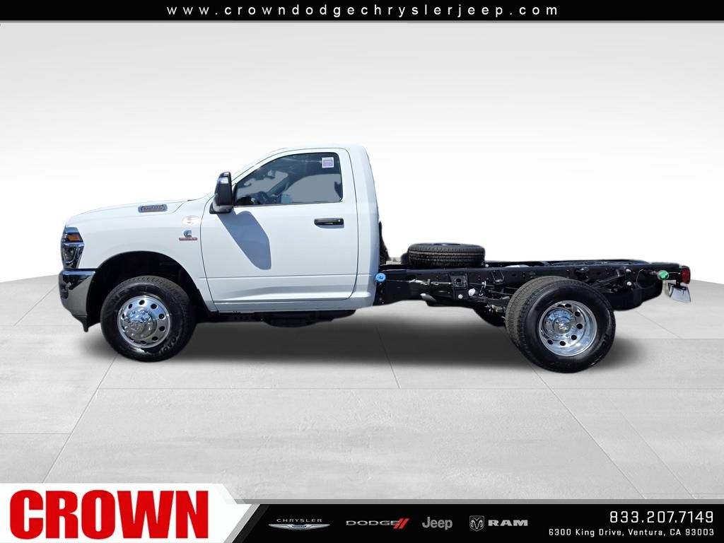 2026 Ram 3500 Tradesman photo 6