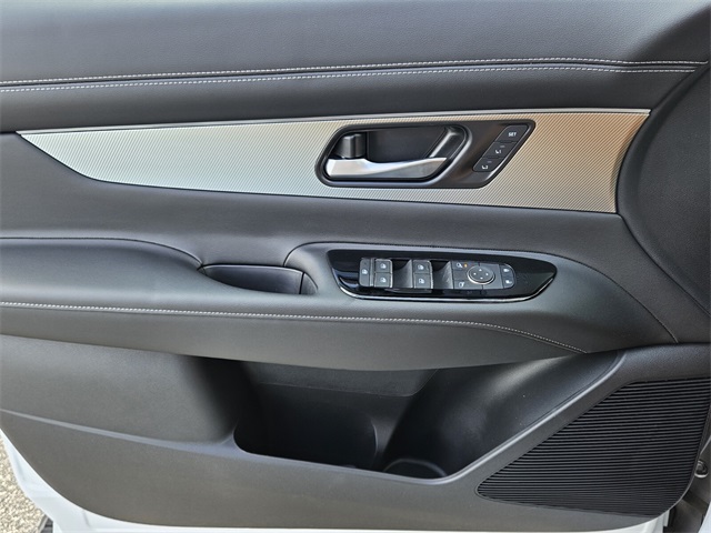 2025 Nissan Murano SL photo 24