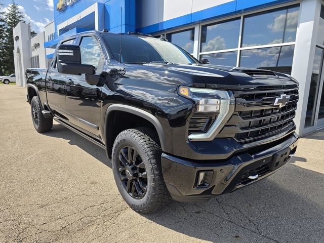 2025 Chevrolet Silverado 2500HD High Country's photo