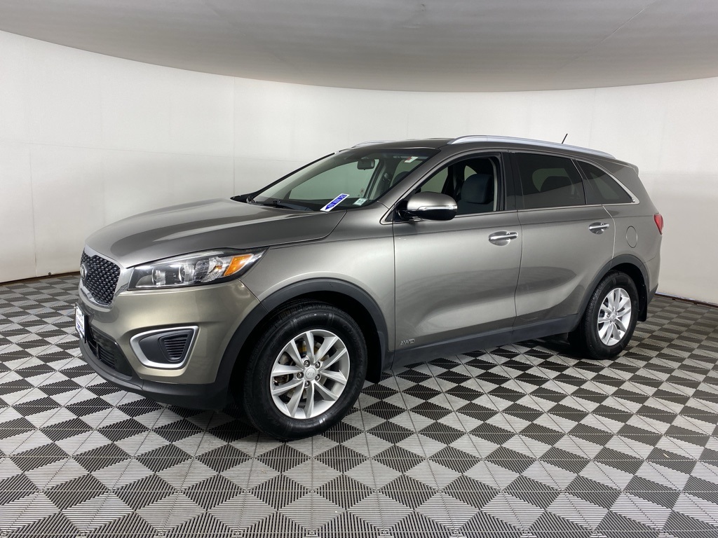 2017 Kia Sorento LX photo 4