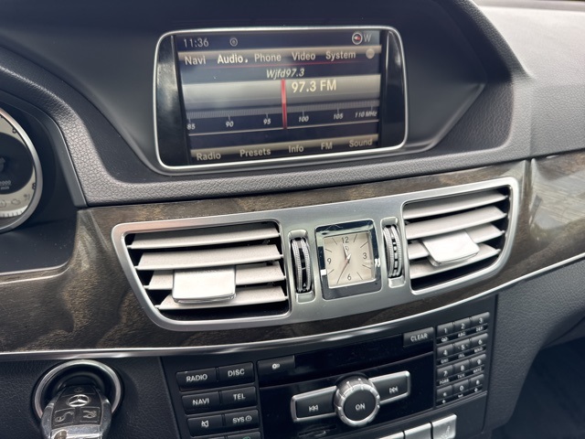 2014 Mercedes Benz E 350 4MATIC Sedan photo 18