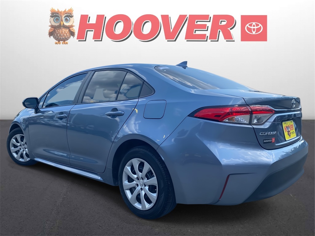2023 Toyota Corolla LE photo 4