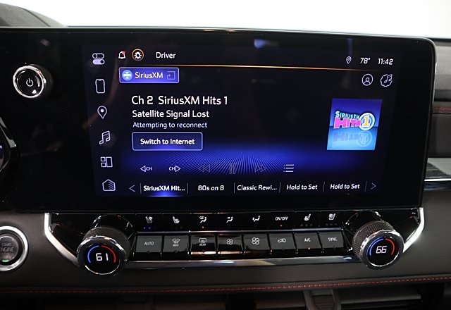 2024 Chevrolet Colorado Z71 photo 27