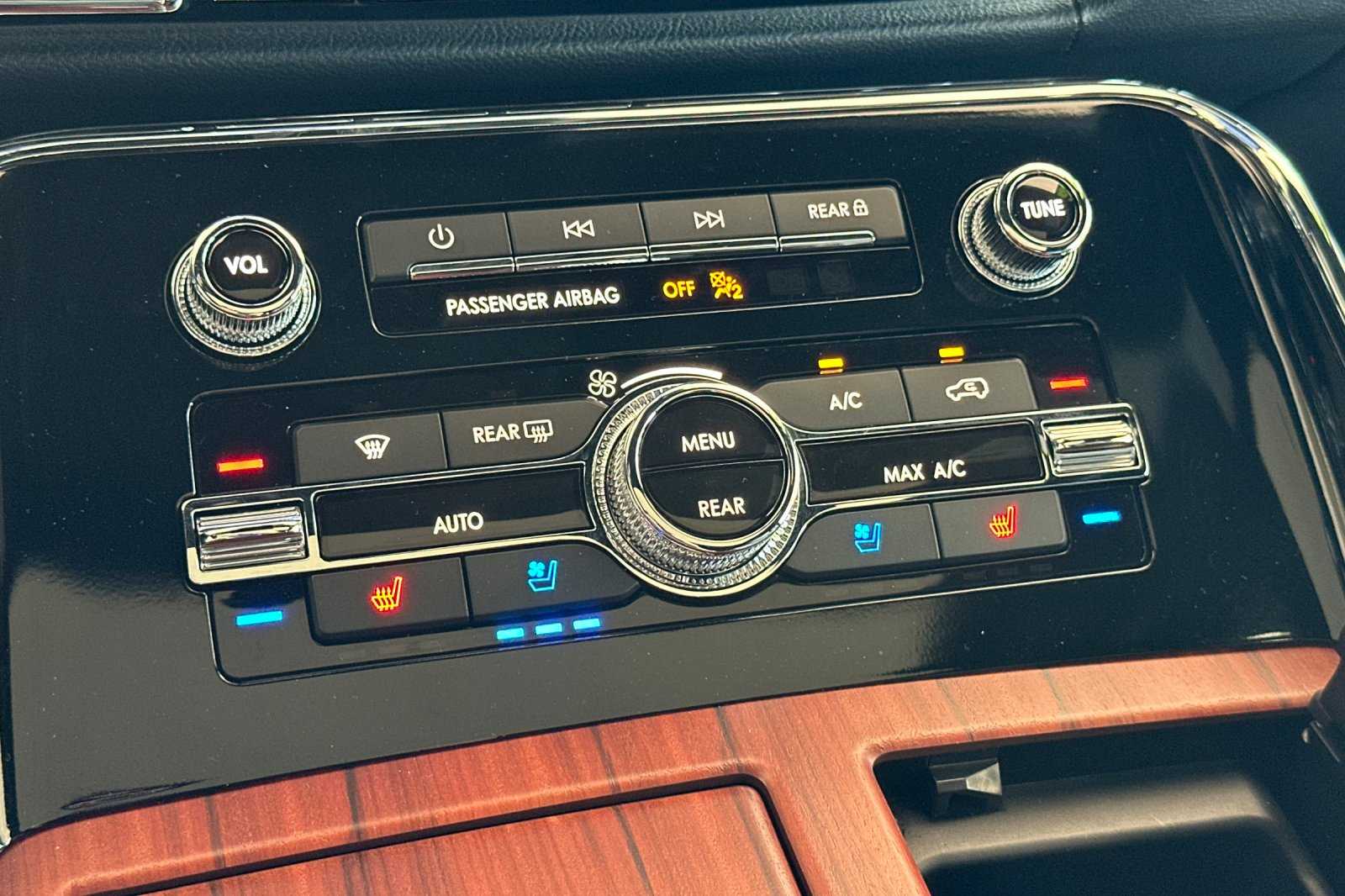 2024 Lincoln Navigator L Reserve photo 20