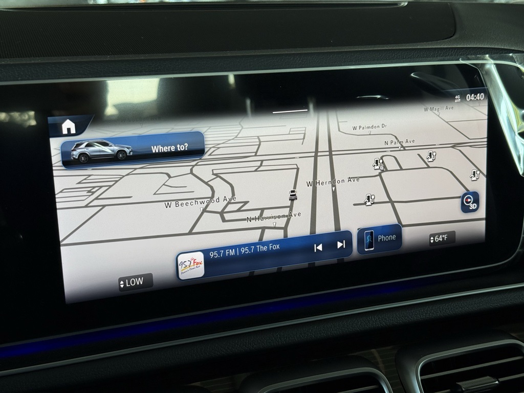 2026 Mercedes Benz GLE 450e 4MATIC photo 3