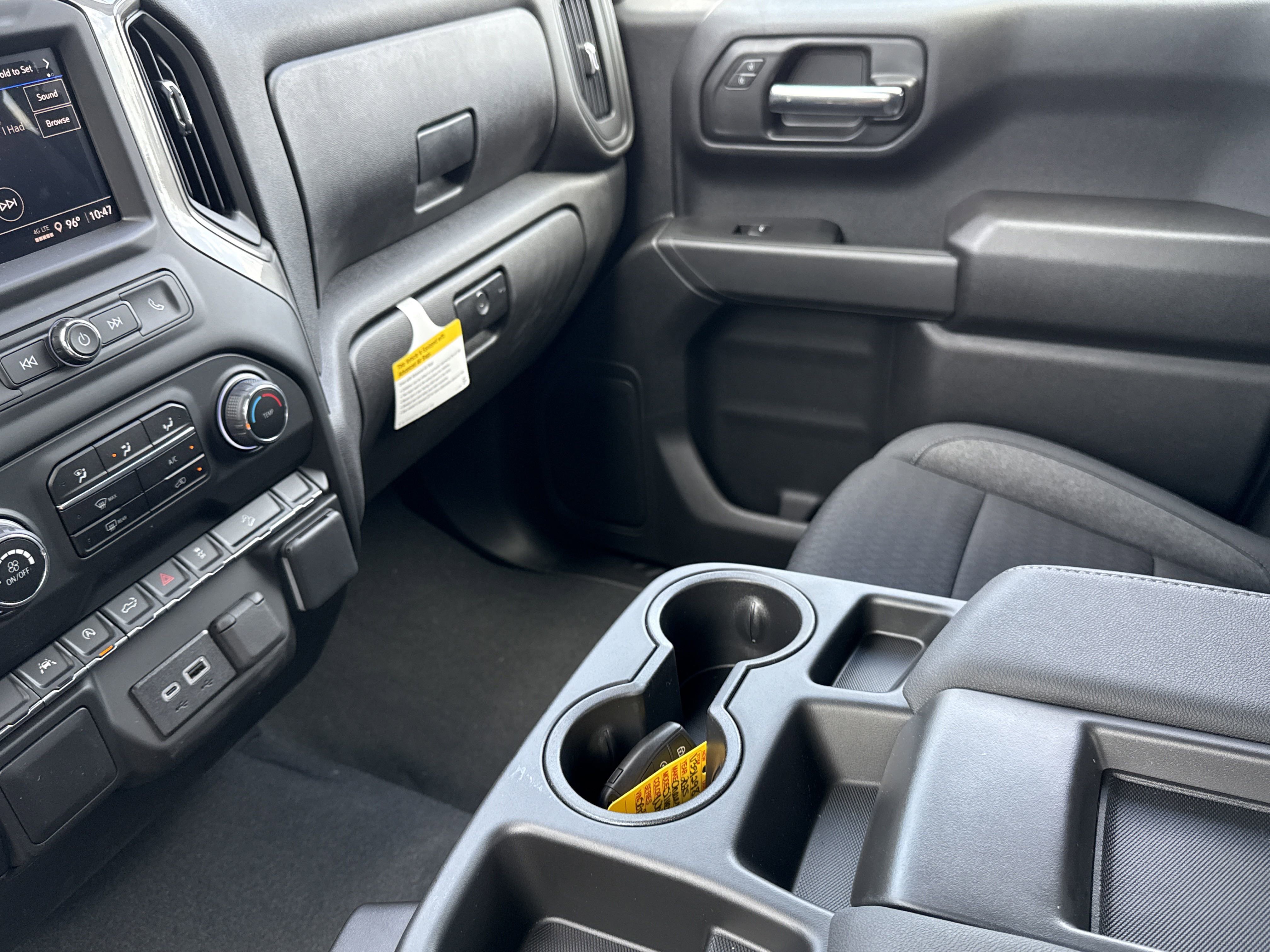 2025 Chevrolet Silverado 1500 Custom Trail Boss photo 13