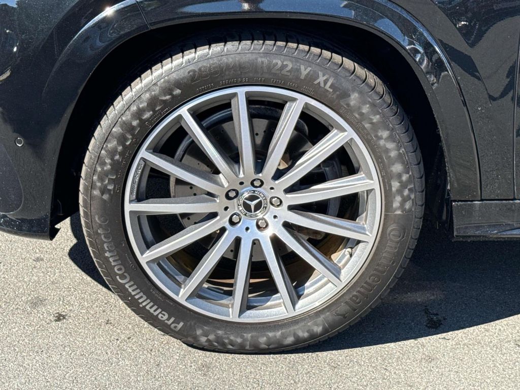 2024 Mercedes Benz GLS 450 4MATIC photo 14
