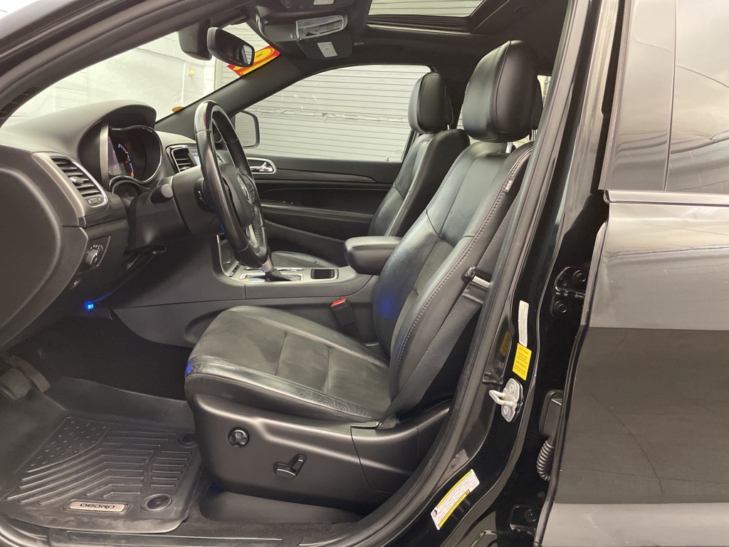 2019 Jeep Grand Cherokee Altitude photo 14