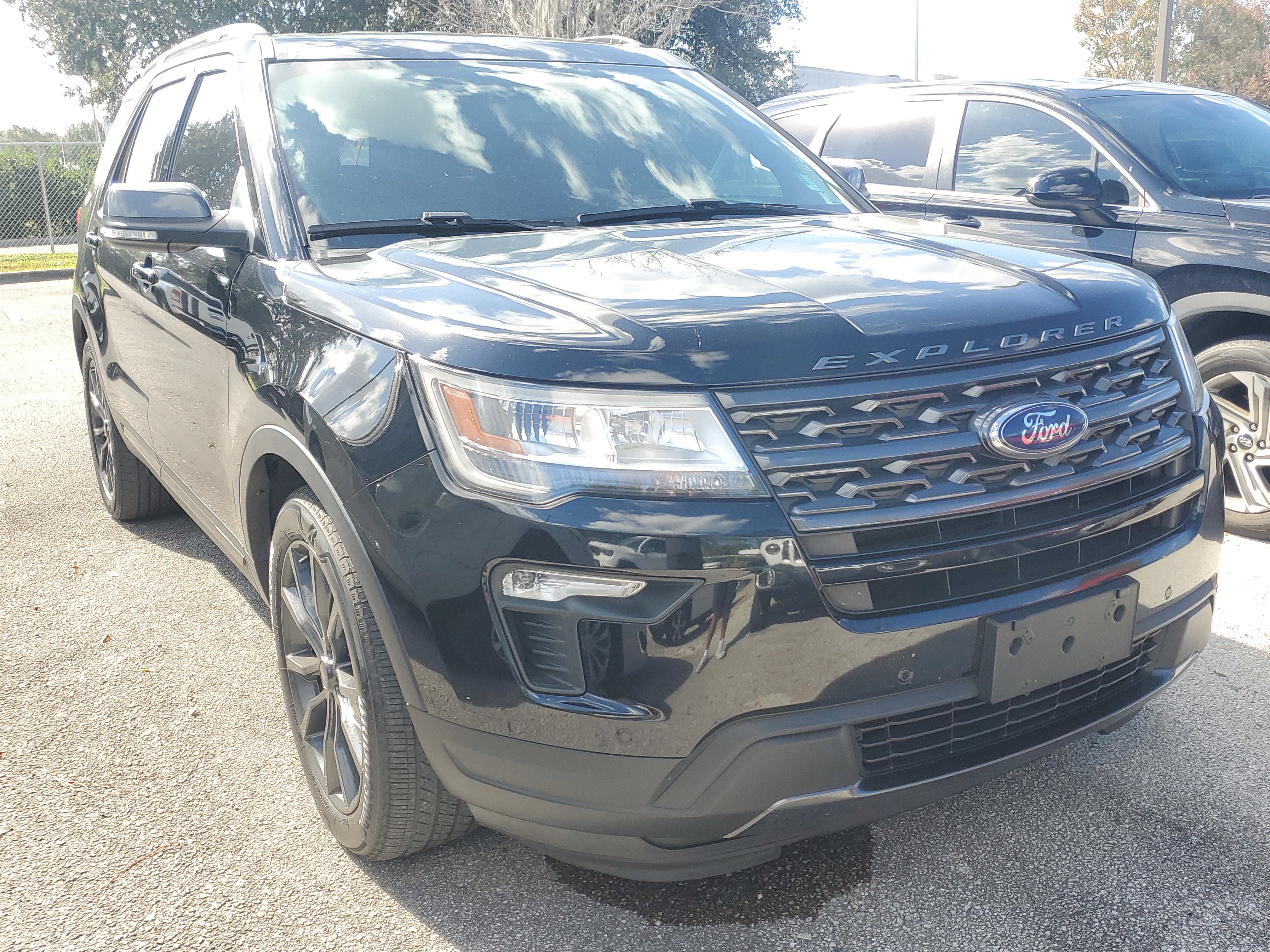 2018 Ford Explorer XLT's photo