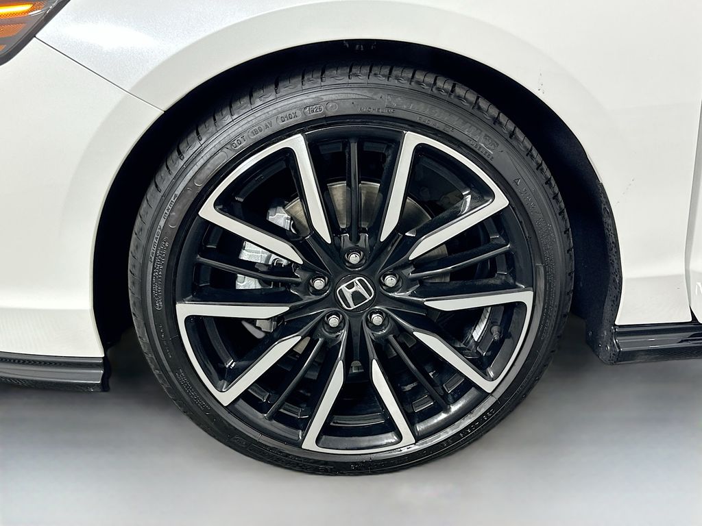2025 Honda Accord Hybrid Touring photo 28