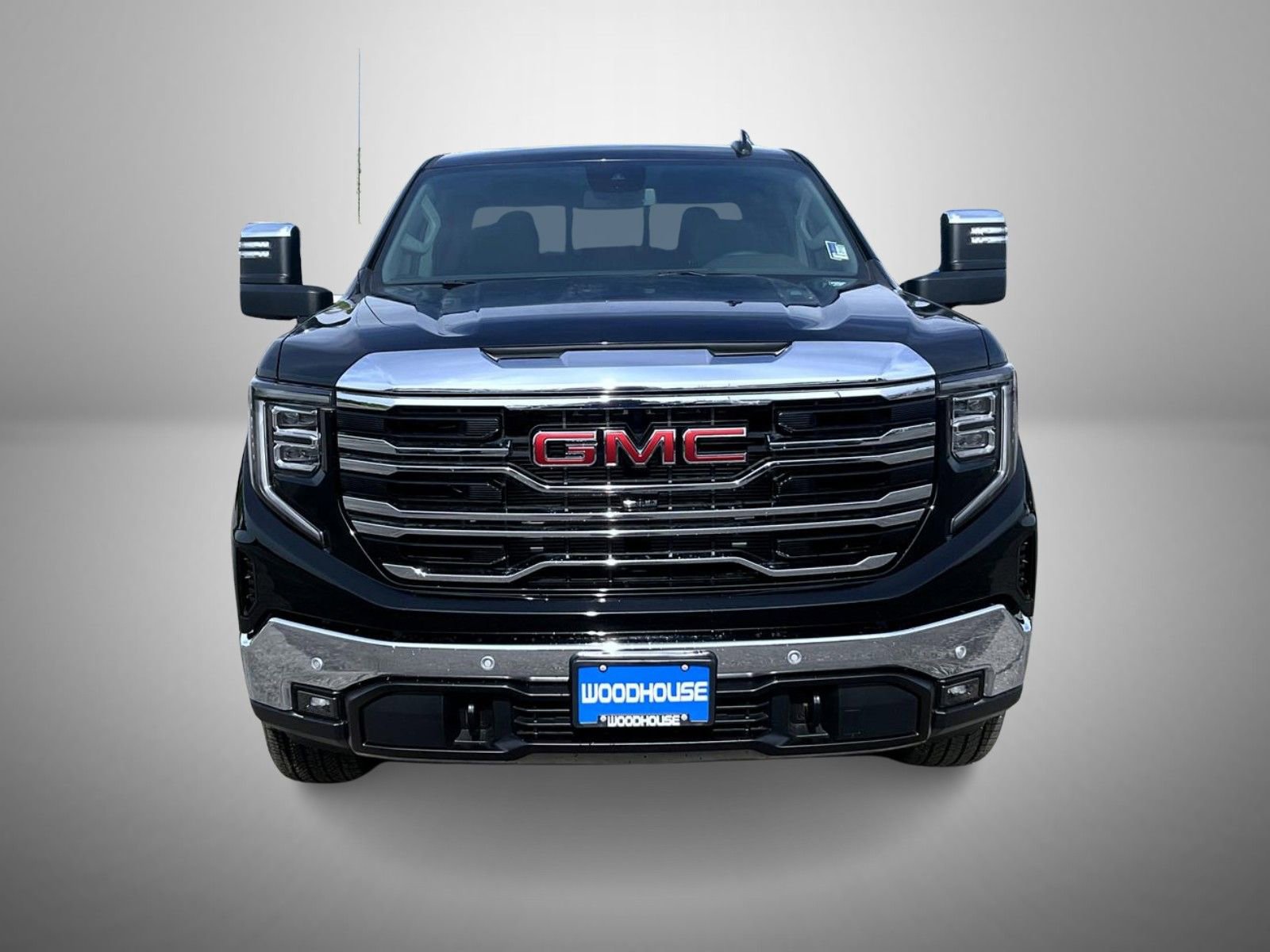 2025 Gmc Sierra 1500 SLT photo 2