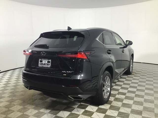 2021 Lexus NX 300 photo 7