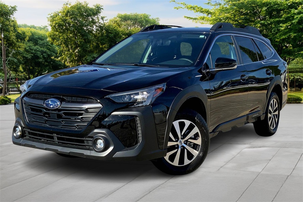 2025 Subaru Outback Premium's photo