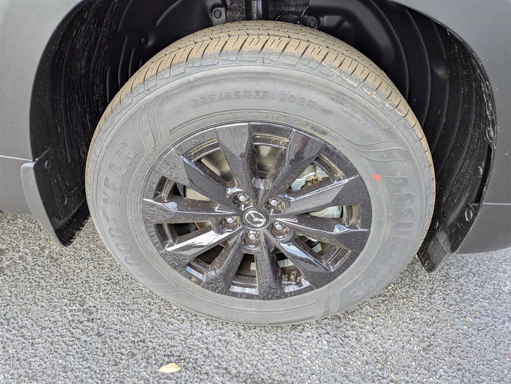 2025 Mazda CX-50 Premium photo 9