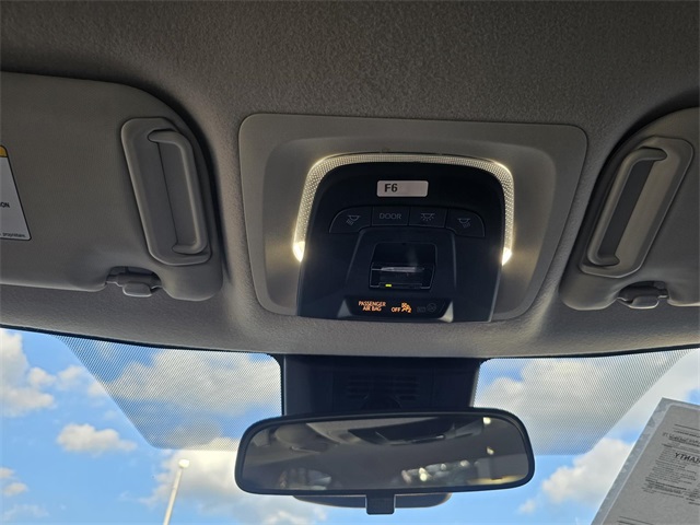2025 Toyota Corolla LE photo 34