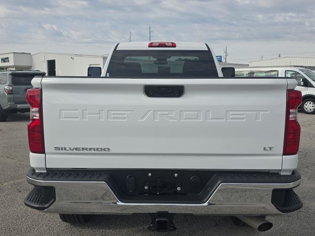 2024 Chevrolet Silverado 3500HD LT photo 4