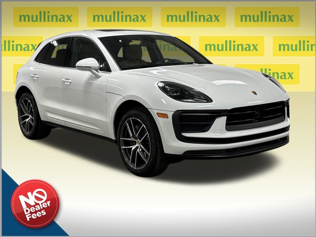 2024 Porsche Macan Base