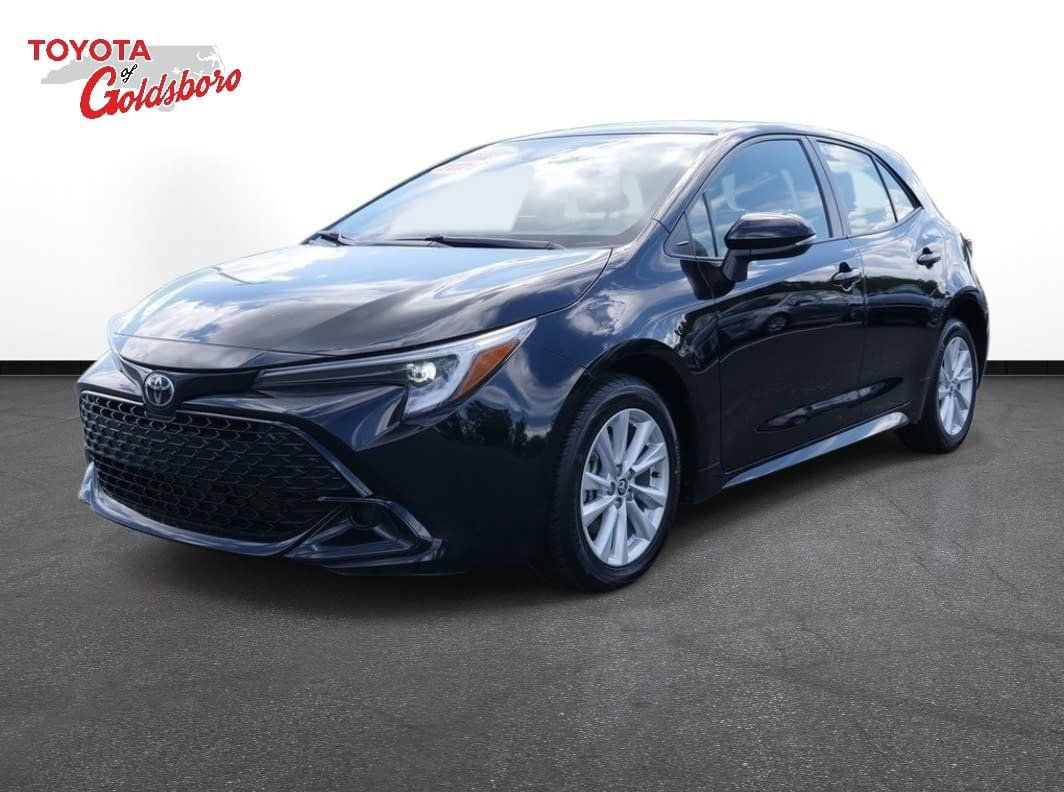 2025 Toyota Corolla Hatchback SE