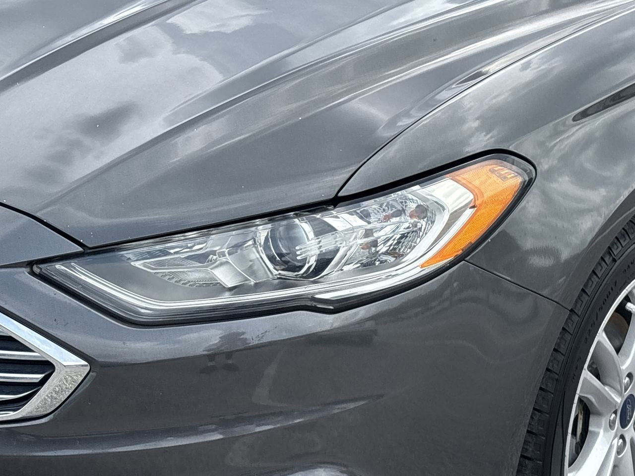 2018 Ford Fusion Hybrid S photo 24
