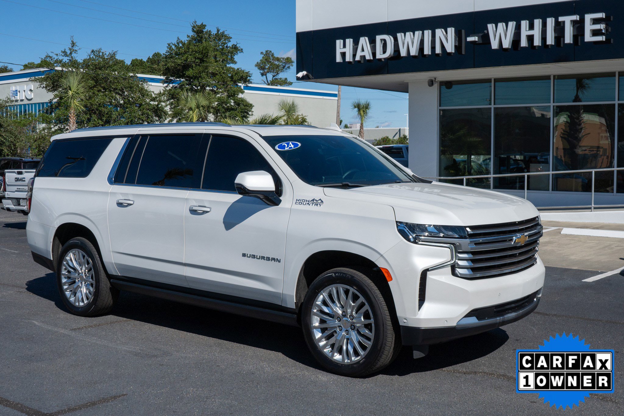 2024 Chevrolet Suburban High Country's photo